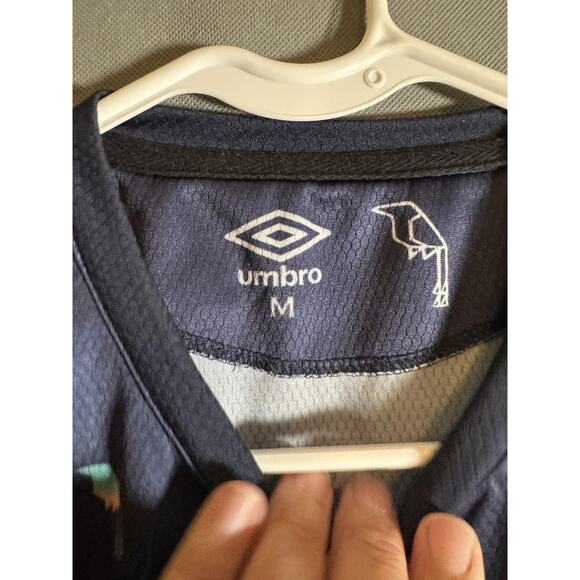 Umbro El Salvador Shirt Mens Medium Navy Blue ES Graphic Pattern Soccer Top - Picture 6 of 9